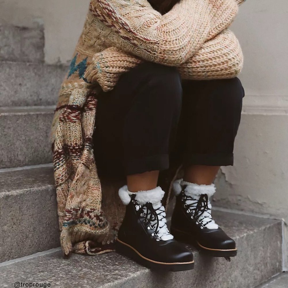 BERNARDO Wiley Sherpa Rain Boots